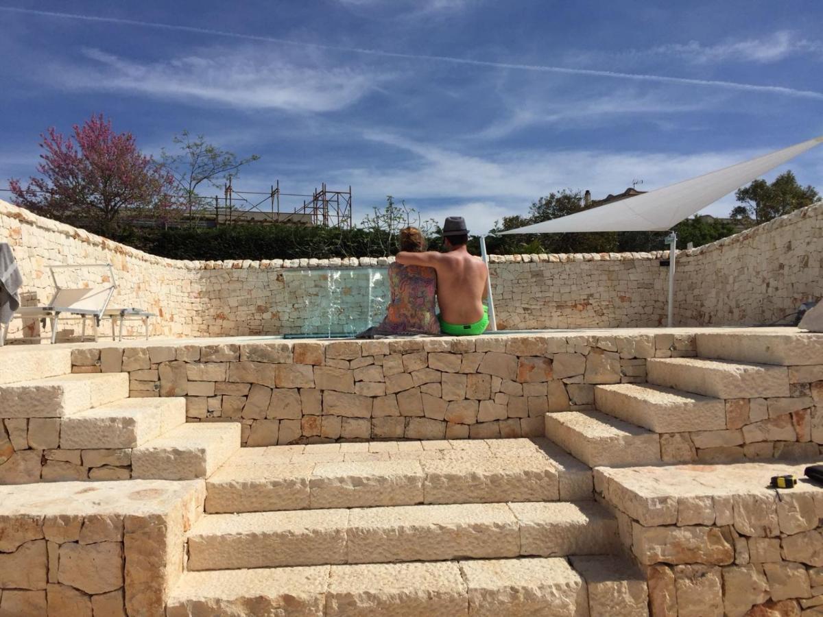 Trulli Tesoro Cisternino